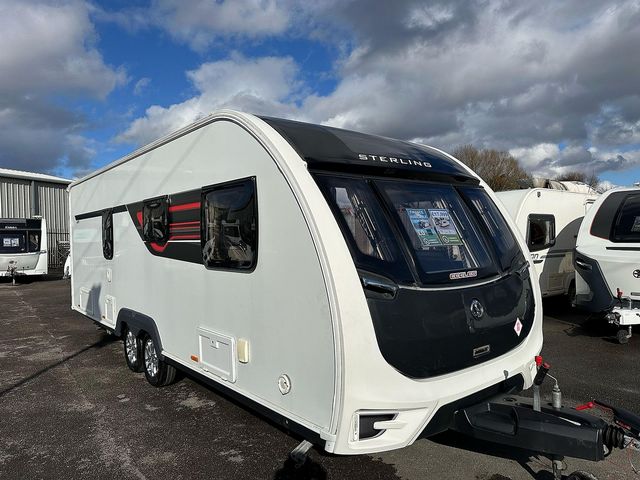 Sterling Eccles 630 Touring Caravan (2017) - Picture 3