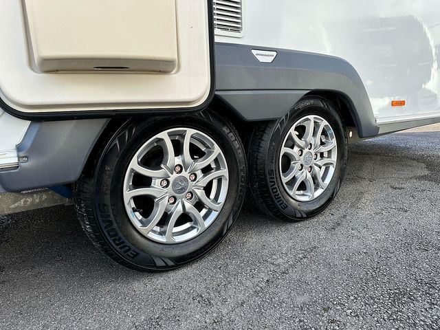 Sterling Eccles 630 Touring Caravan (2017) - Picture 5