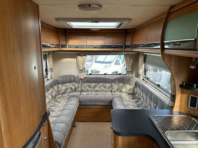 Autocruise Stardream Motorhome (2007) - Picture 23