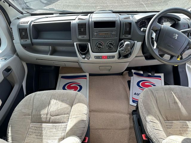 Autocruise Stardream Motorhome (2007) - Picture 7