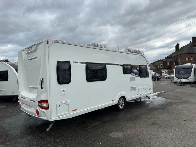 Swift Challenger 580 Touring Caravan (2019) - Picture 3