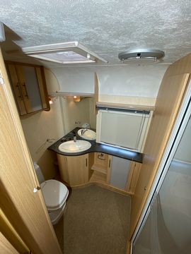 Coachman Amara 17/4 Touring Caravan (2009) - Picture 10