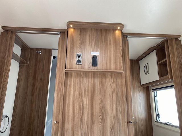 Swift Sprite Freestyle Touring Caravan (2019) - Picture 14