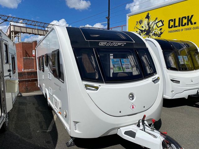 Swift Sprite Freestyle Touring Caravan (2019) - Picture 1