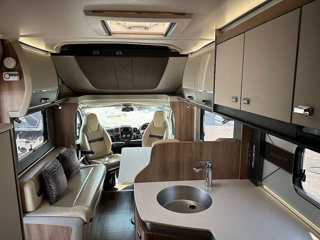 Swift Kon-TIKI Motorhome (2019) - Picture 11