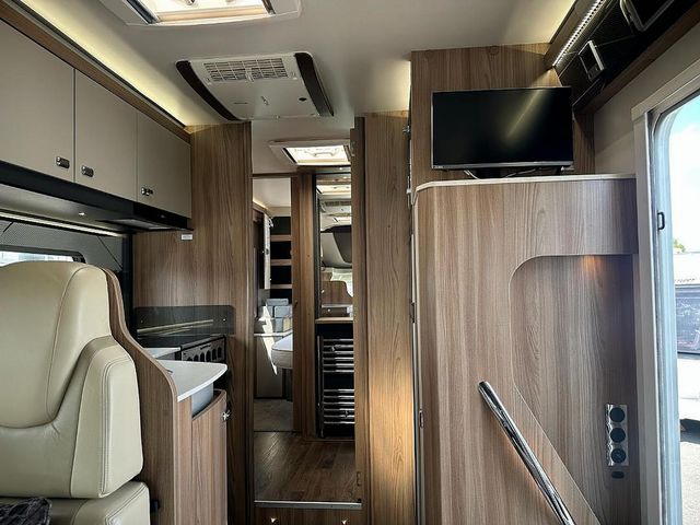 Swift Kon-TIKI Motorhome (2019) - Picture 9