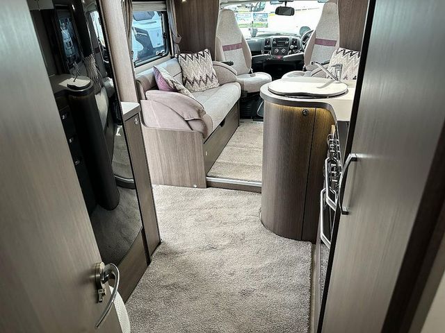Elddis Encore 255 Motorhome (2019) - Picture 8