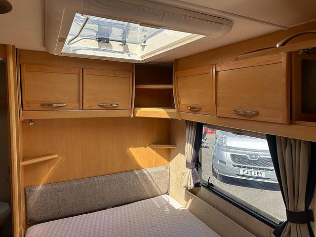 Elddis Rambler Touring Caravan (2010) - Picture 11