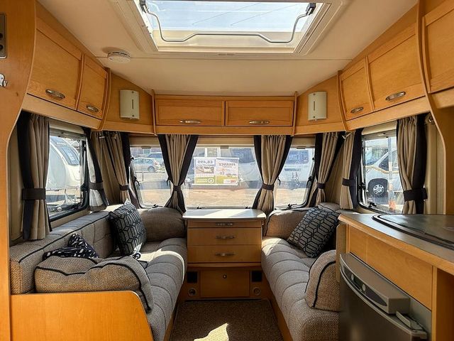 Elddis Rambler Touring Caravan (2010) - Picture 6