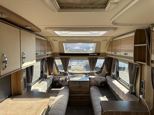 Sterling Eccles Moonstone SE Touring Caravan (2013) - Picture 5