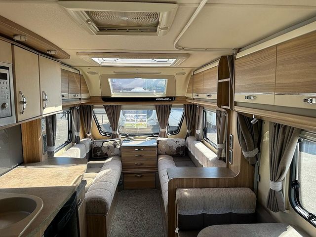 Sterling Eccles Moonstone SE Touring Caravan (2013) - Picture 8