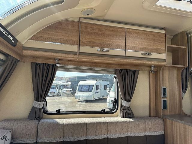 Sterling Eccles Moonstone SE Touring Caravan (2013) - Picture 9