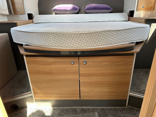 Bailey Adamo 75-4L Motorhome (2023) - Picture 12