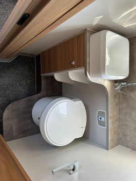 Bailey Adamo 75-4L Motorhome (2023) - Picture 8