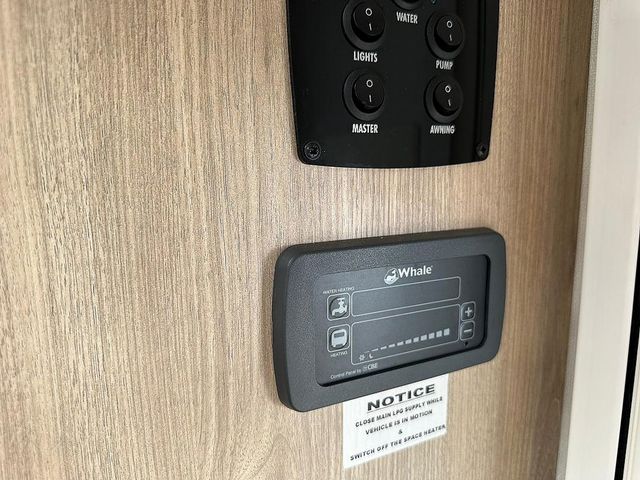 Elddis Autoquest 155 Motorhome (2017) - Picture 13