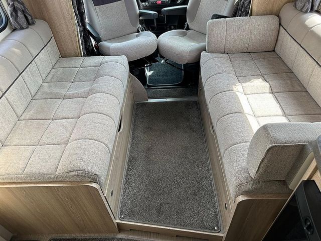 Elddis Autoquest 155 Motorhome (2017) - Picture 14