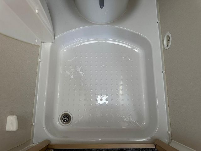 Elddis Autoquest 155 Motorhome (2017) - Picture 20