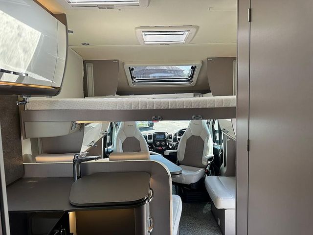 Burstner Lyseo TD744 Harmony Line Motorhome (2020) - Picture 8