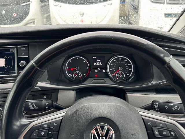 Volkswagen Transporter Spartan Campervan (2020) - Picture 12