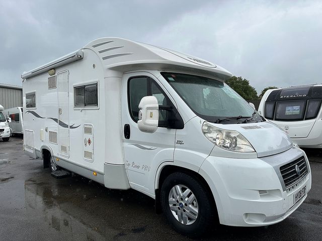 Mobilvetta Top Driver P91U Motorhome (2008) - Picture 3
