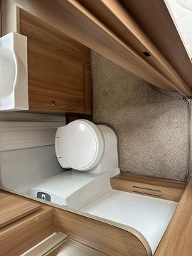 Bailey Unicorn Barcelona Touring Caravan (2016) - Picture 20