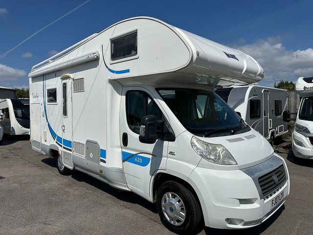 Tandy Mclouis 620 Motorhome (2007) - Picture 3