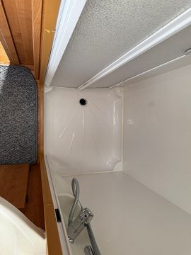 Autotrail Arapaho 3.0 Motorhome (2011) - Picture 17
