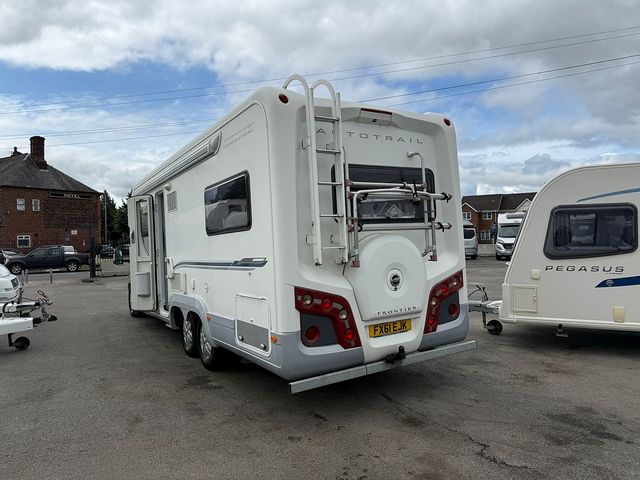 Autotrail Arapaho 3.0 Motorhome (2011) - Picture 5