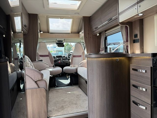 Elddis Encore 255 Motorhome (2019) - Picture 7