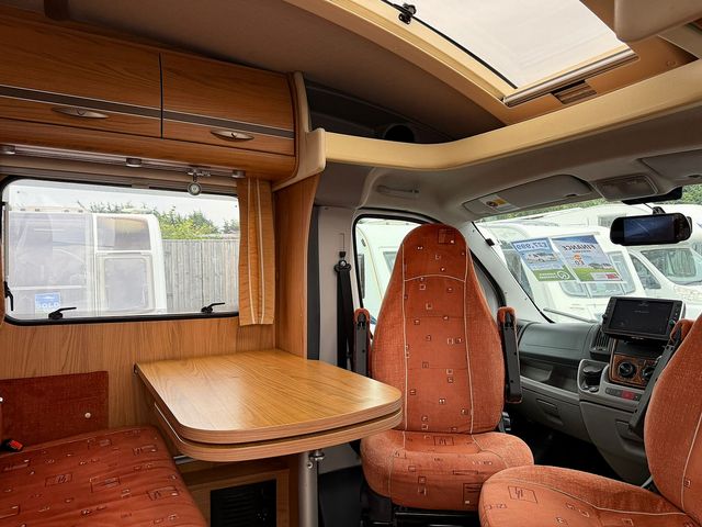 Burstner Solano T725 Motorhome (2007) - Picture 7