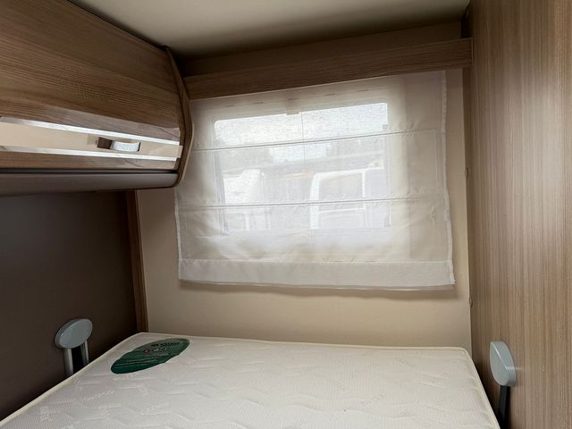 Rapido 803F 2.3 Motorhome (2015) - Picture 15