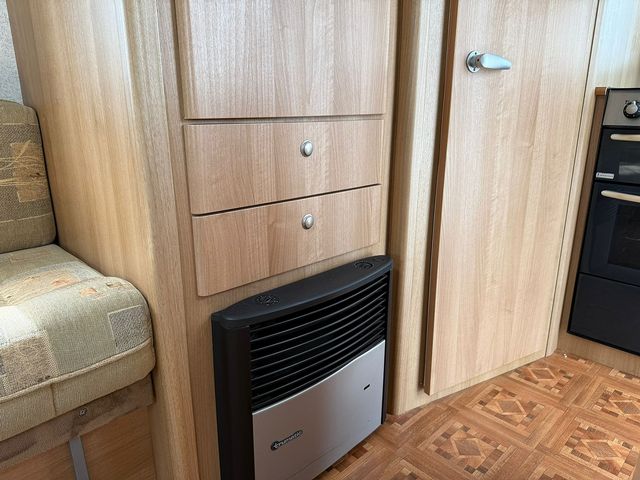 Autocruise CH Starfire 2.2 Motorhome (2008) - Picture 18