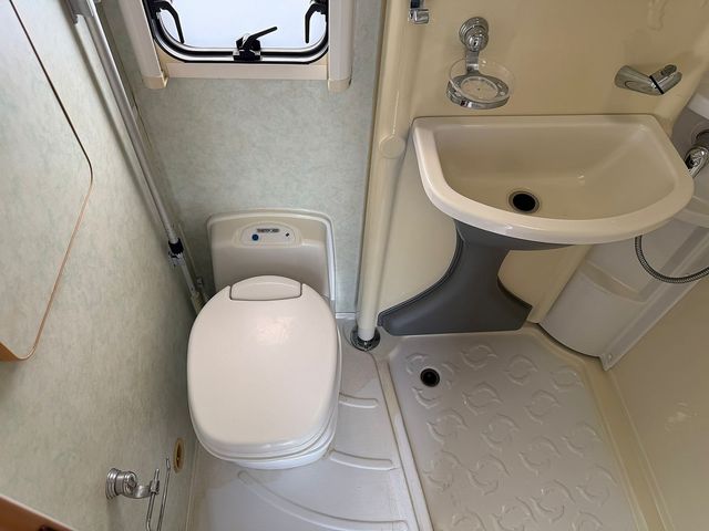 Autocruise CH Starfire 2.2 Motorhome (2008) - Picture 20