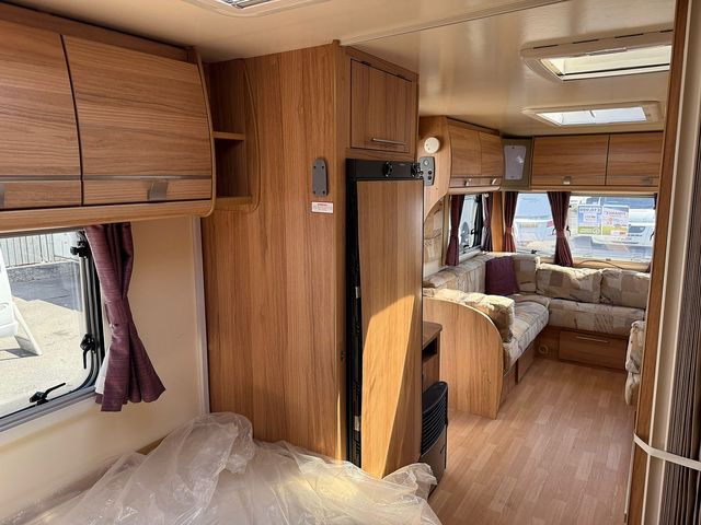 Bailey Pegasus Bologna Touring Caravan (2011) - Picture 13