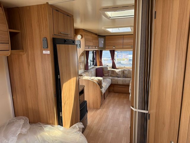 Bailey Pegasus Bologna Touring Caravan (2011) - Picture 14