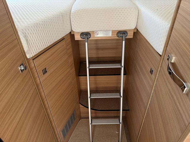 Dethleffs Globebus I 006 Motorhome (2019) - Picture 12