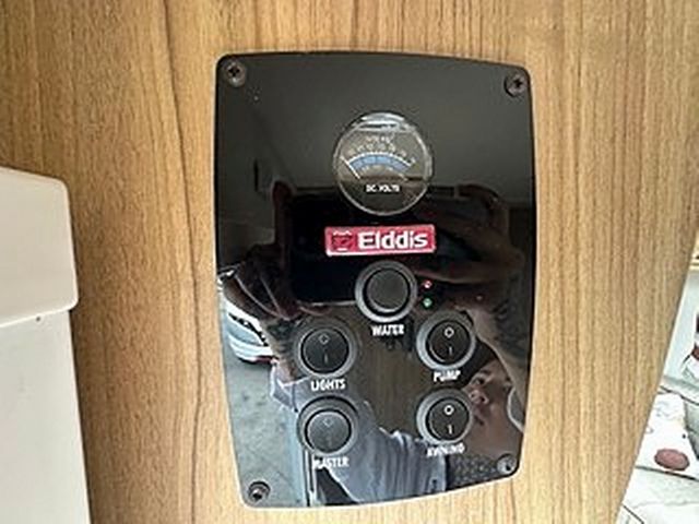 Elddis Prestige 105 Motorhome (2014) - Picture 12