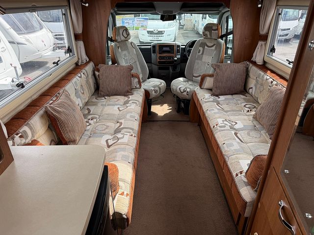 Mercedes-Benz Auto sleepers Bourton 2.1 Motorhome (2014) - Picture 10