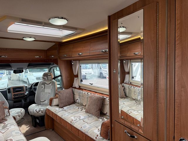 Mercedes-Benz Auto sleepers Bourton 2.1 Motorhome (2014) - Picture 12