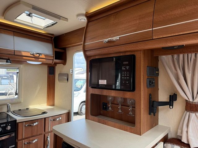 Mercedes-Benz Auto sleepers Bourton 2.1 Motorhome (2014) - Picture 13
