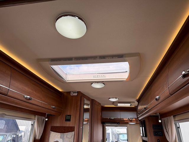 Mercedes-Benz Auto sleepers Bourton 2.1 Motorhome (2014) - Picture 18