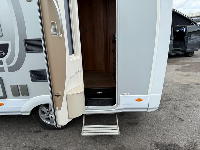 Mercedes-Benz Auto sleepers Bourton 2.1 Motorhome (2014) - Picture 5