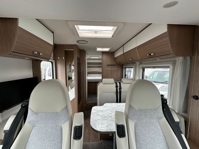 Carado I-Series 2.3 I449 Emotion Motorhome (2019) - Picture 10