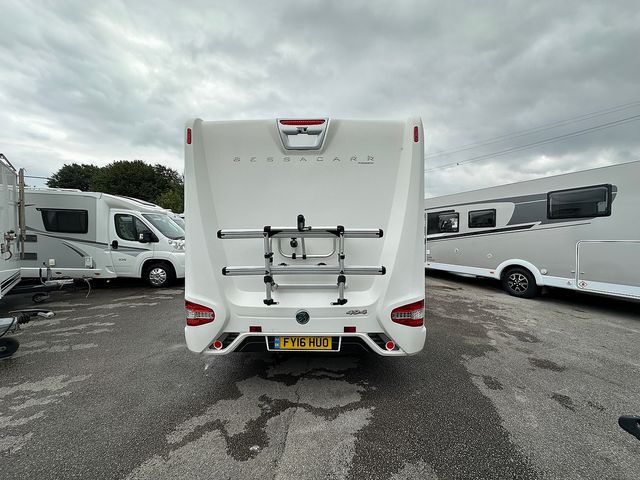 Bessacarr E40 Series 2.3 E494 Motorhome (2016) - Picture 4