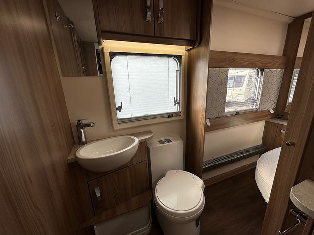 Swift Elegance 850 Caravan (2022) - Picture 16