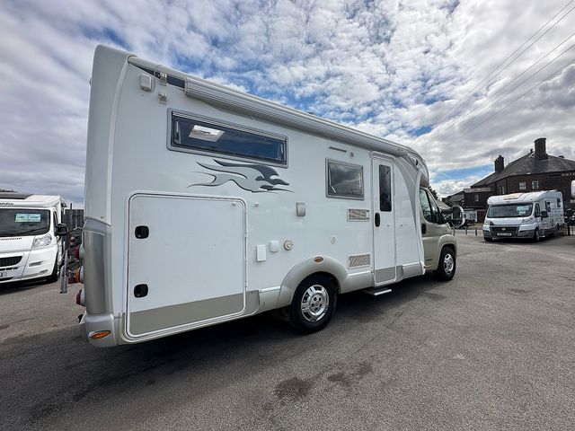 Laika X660R Motorhome (2013) - Picture 5