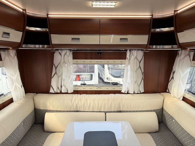 Rimor Superbrig 2.2 Suite Touring Caravan (2019) - Picture 17