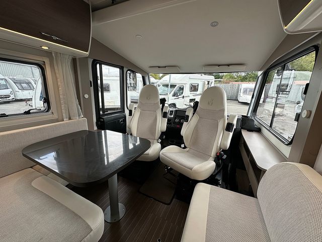 ETRUSCO A-Class 2.3 I 7400 QB Motorhome (2020) - Picture 10
