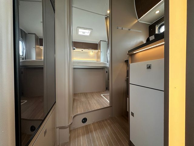 ETRUSCO A-Class 2.3 I 7400 QB Motorhome (2020) - Picture 14