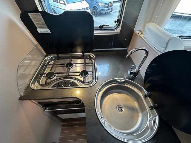 ETRUSCO A-Class 2.3 I 7400 QB Motorhome (2020) - Picture 15